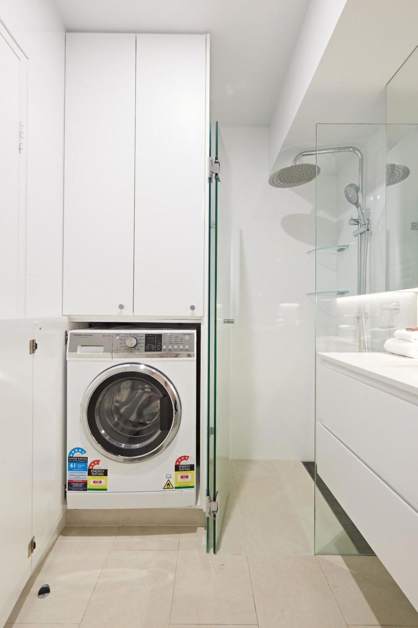 Modern Glamour I90 Apartment Sydney