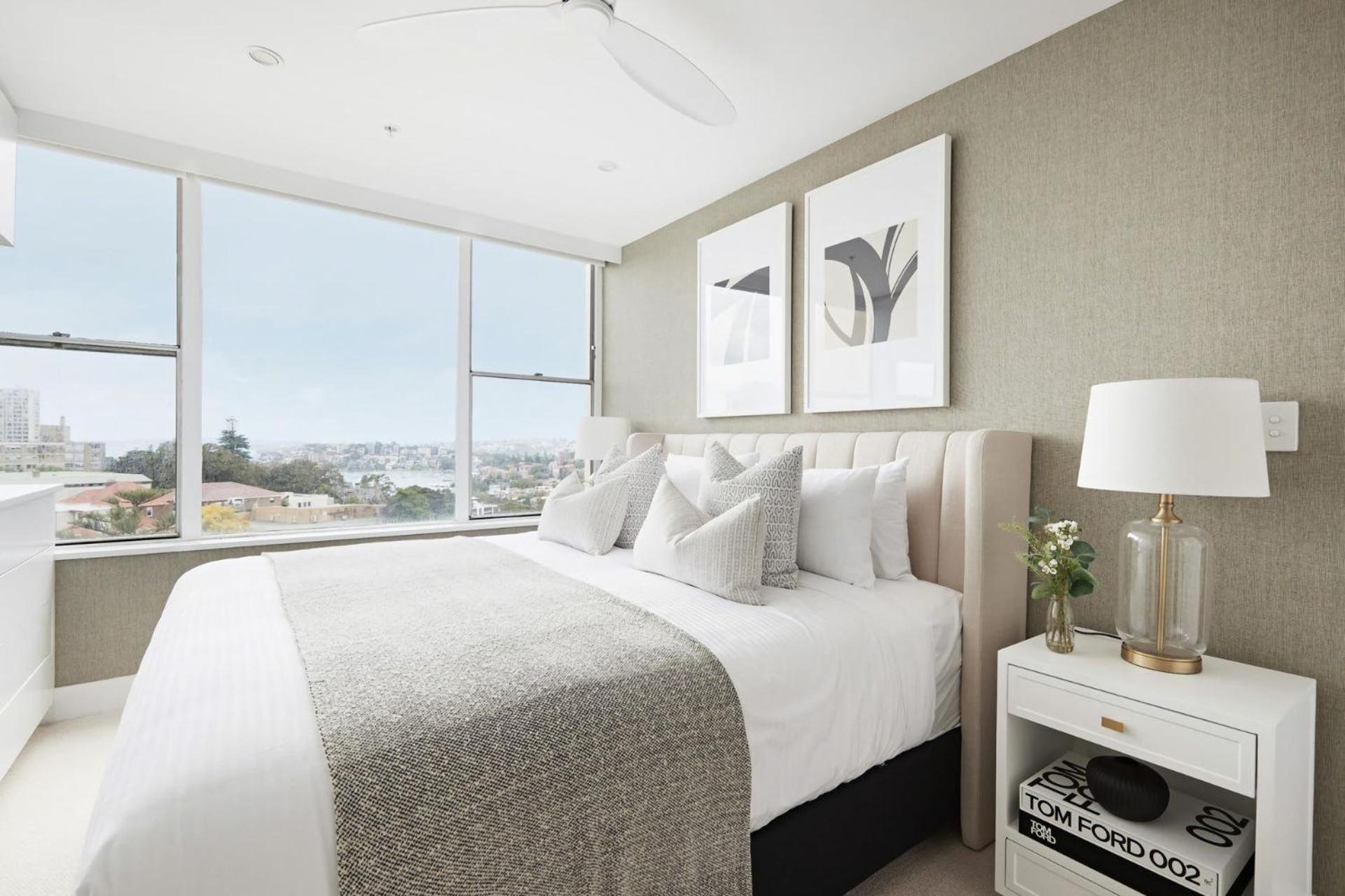 Modern Glamour I90 * Sydney
